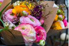Load image into Gallery viewer, Hello Spring! PICKUP (Weekly) Large Arrangements
